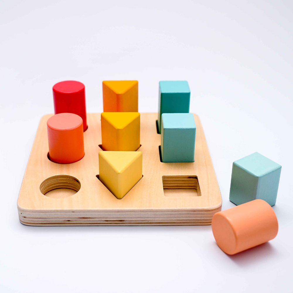 Montessori igračke za bebe u prostoru za igru